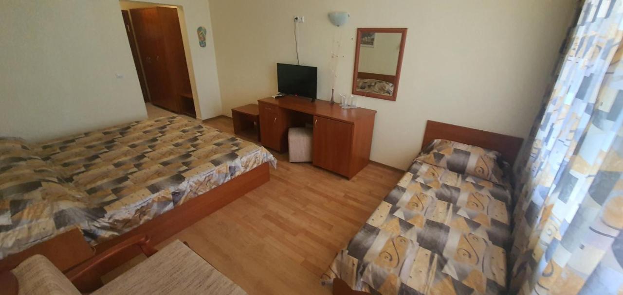 Diamond Hotel Приморско Экстерьер фото