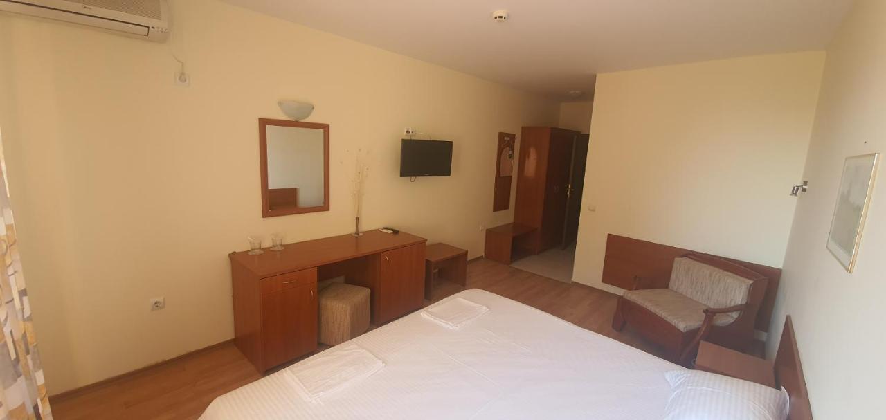 Diamond Hotel Приморско Экстерьер фото
